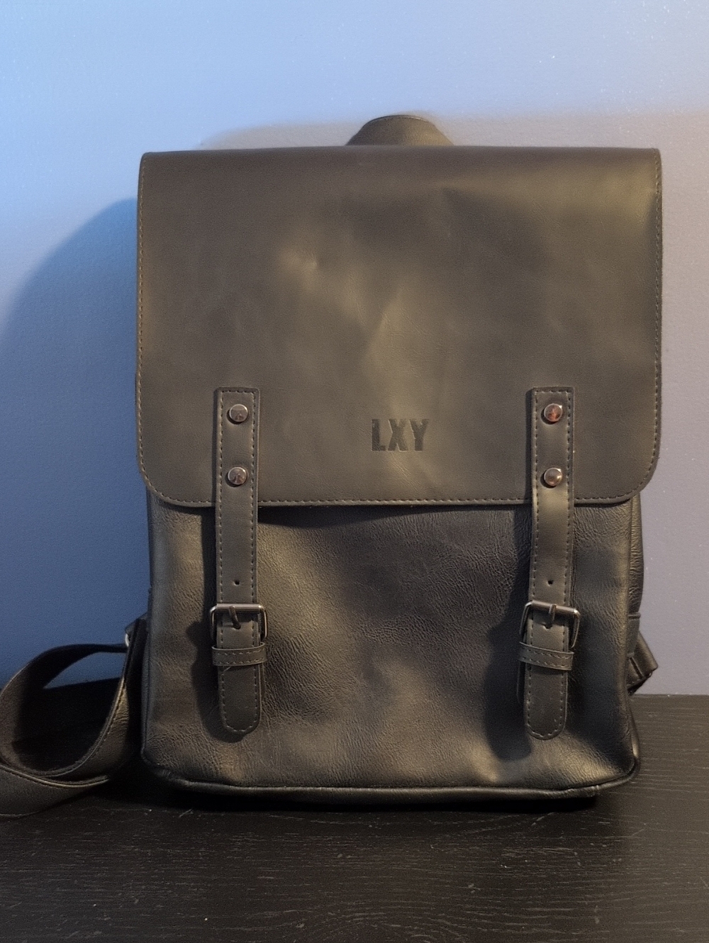 LXY Vegan Leather Vintage Laptop Backpack in black